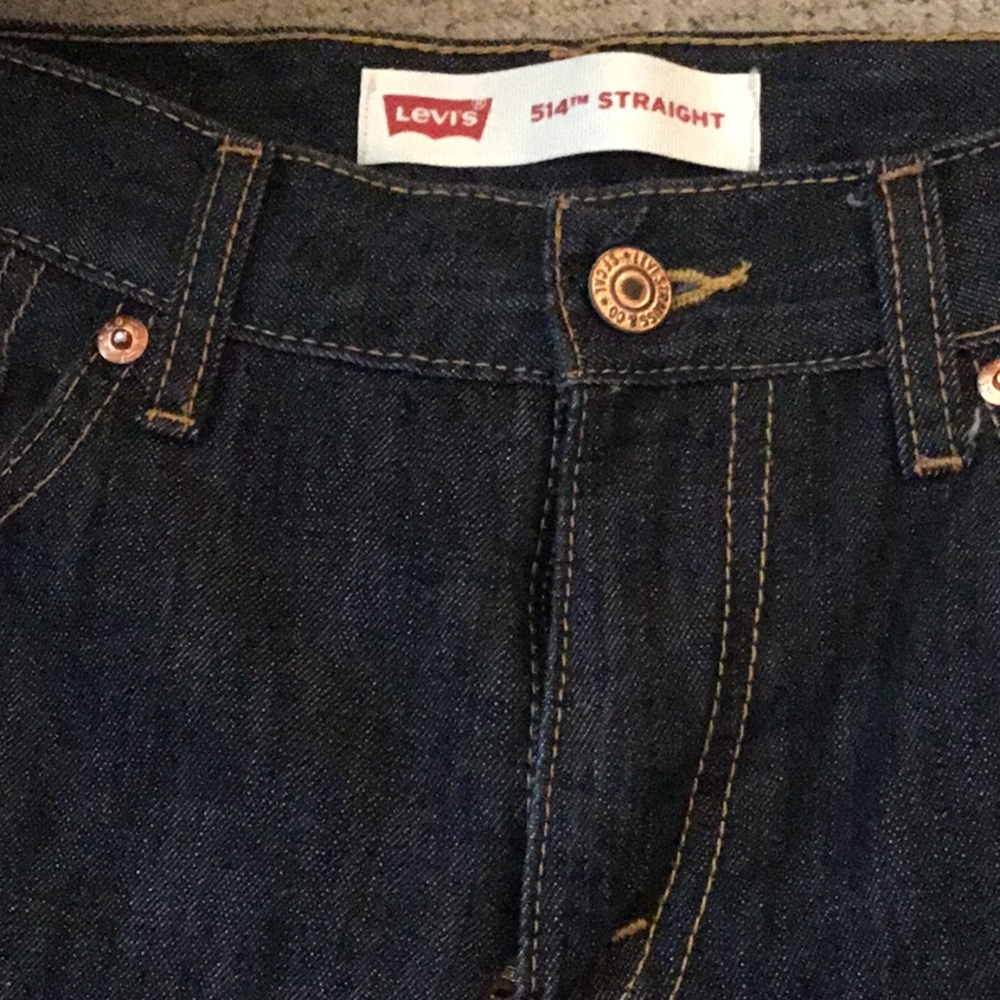 Levi’s - Picture 2 of 3